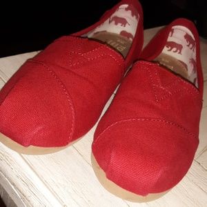 🌹Red TOMS🌹